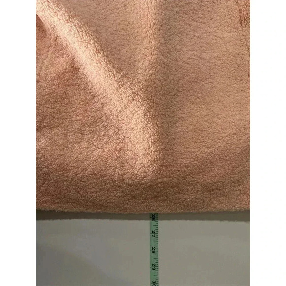 Kensie Reversible Pink Faux Fur Teddy Sherpa Coat Size SMALL Fuzzy Cozy Winter - Picture 6 of 7